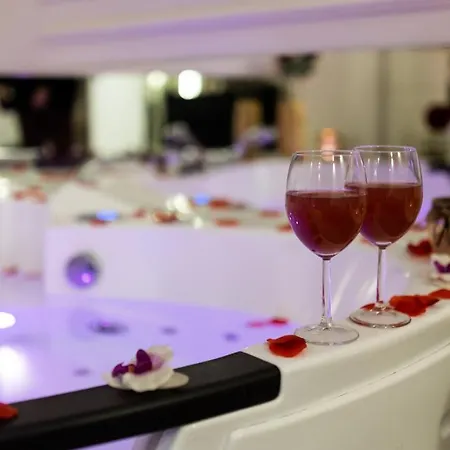 Appartement Vistula Boulevards Jacuzzi Krakau