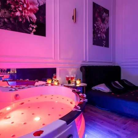 Vistula Boulevards Jacuzzi Apartament *