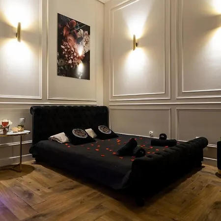 Vistula Boulevards Jacuzzi 公寓 *