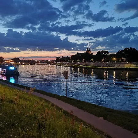 Vistula Boulevards Jacuzzi * 克拉科夫